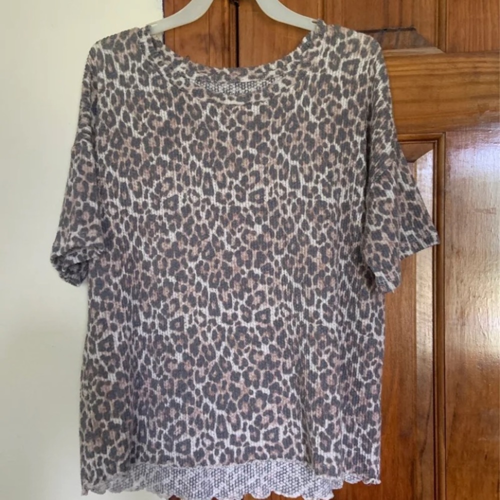 Cheetah print shirt from American eagle